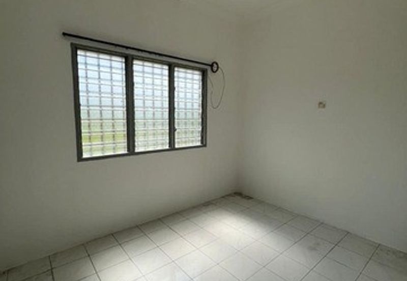 Good Condition Panorama Lapangan Perdana Single Storey Botani Pengkalan Sppk 