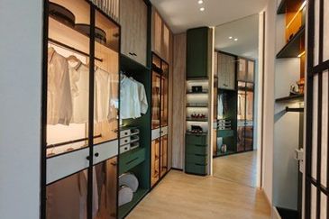 Brand New 4 Cars Can Park Semi D Bungalow Dees Botani Panorama Lapangan Perdana Pengkalan