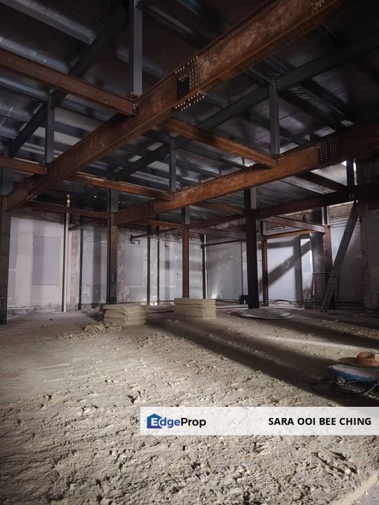 Gym/Education centre/Hostel boarding / Warehouse/ Office Hub KL City Centre Next to Masjid Jamek LRT station , Kuala Lumpur, KL City