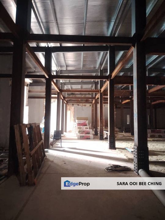 Gym/Education centre/Hostel boarding / Warehouse/ Office Hub KL City Centre Next to Masjid Jamek LRT station , Kuala Lumpur, KL City