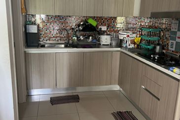 Gravit8 @ Klang South