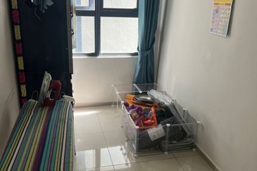 Gravit8 @ Klang South