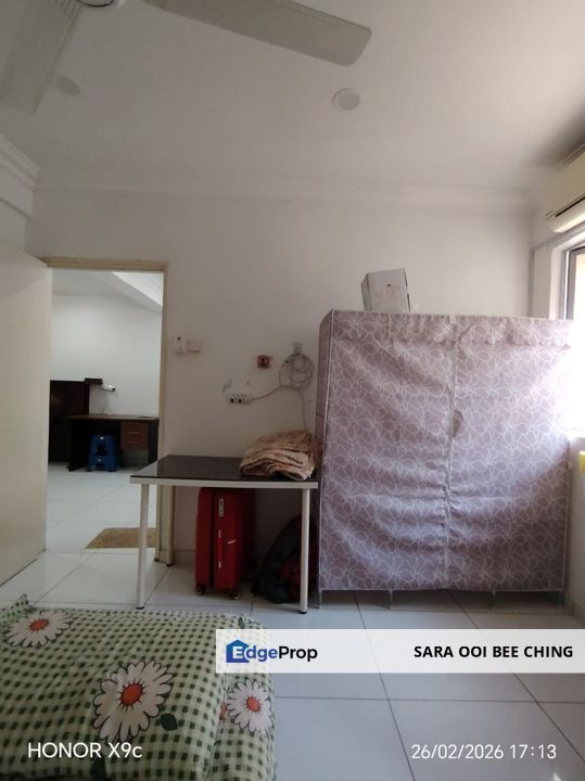 Apartment for rent Jalan Batu Nilam Easy access to LRT . 2 ROOMS with Bathroom Renovated Walk up , Selangor, Klang