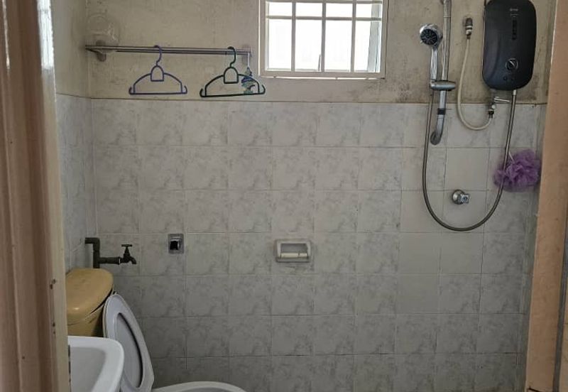 Medan Putra Condominium