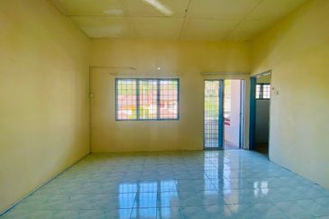 Jalan Ukay Perdana 4/2