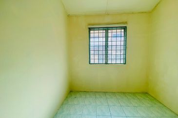 Jalan Ukay Perdana 4/2