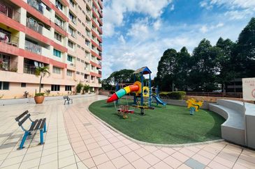 Bintang Mas Condominium