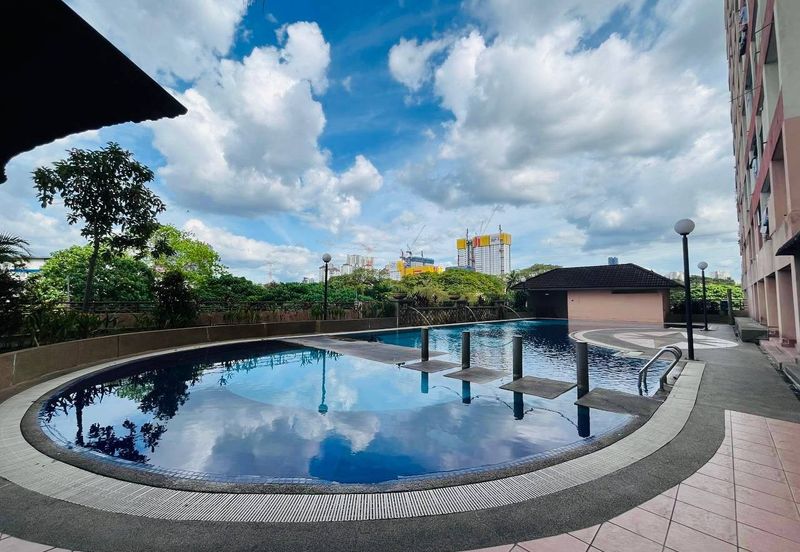 Bintang Mas Condominium