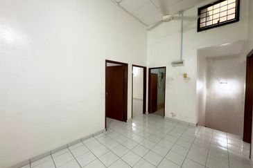 Jalan Pantai Murni 1