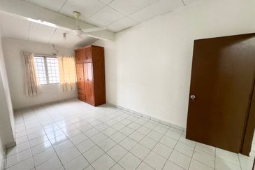 Jalan Pantai Murni 1