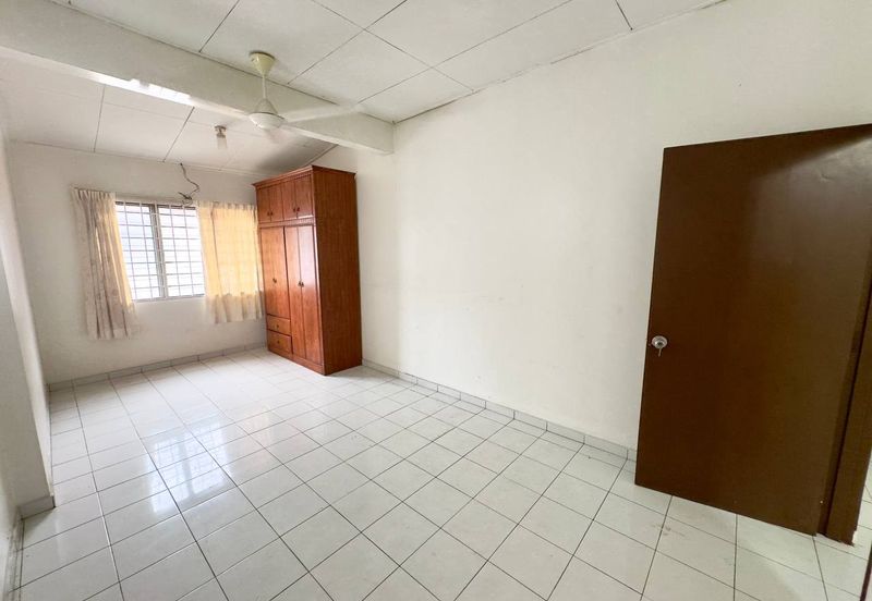 Jalan Pantai Murni 1