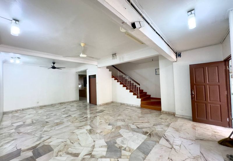 Jalan Pantai Murni 1