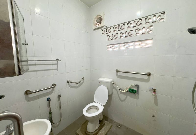 Jalan Pantai Murni 1