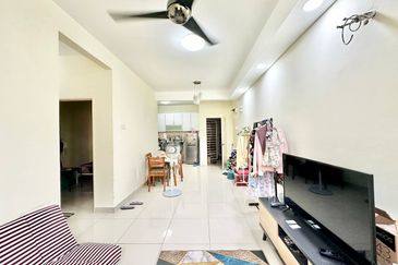 Putra Suria Residency Apartment