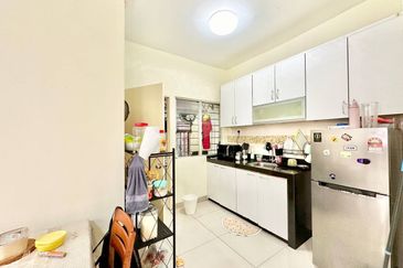 Putra Suria Residency Apartment