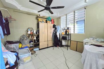 Flat Seksyen 10