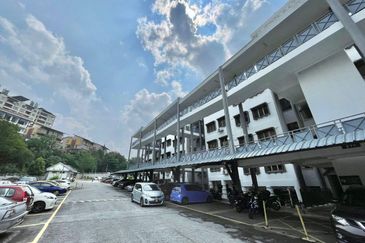 Sri Kinabalu Condominium