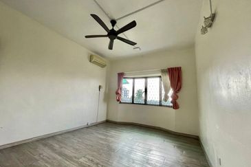 Sri Kinabalu Condominium