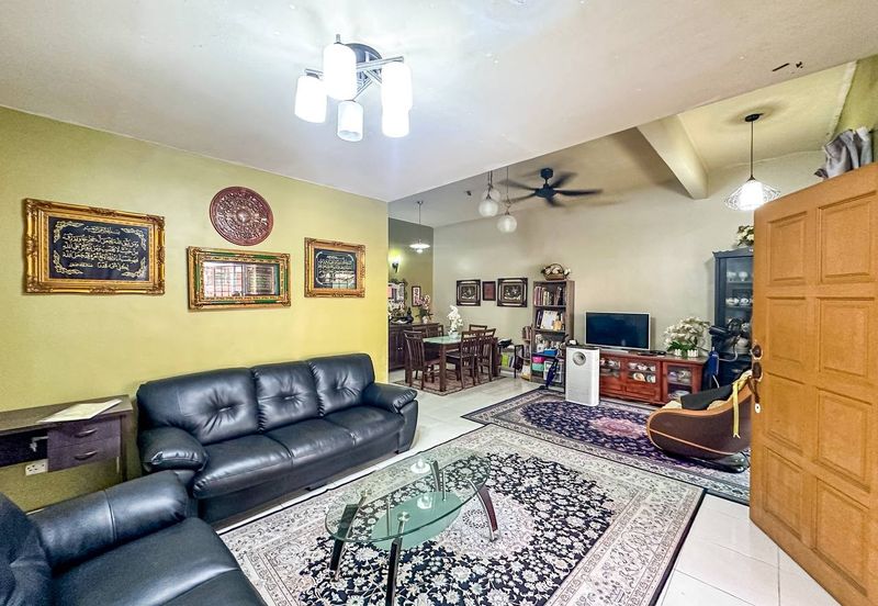 Bandar Tun Hussein Onn