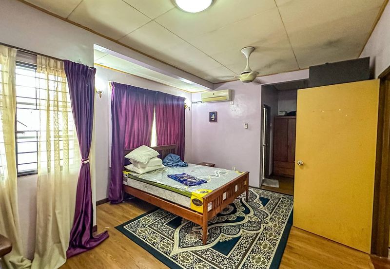 Bandar Tun Hussein Onn