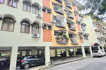 Intan Apartment