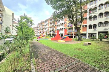 Intan Apartment