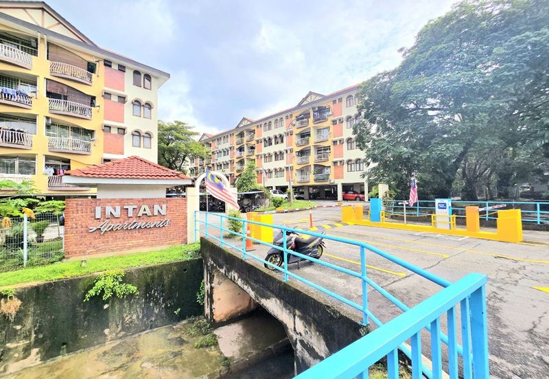 Intan Apartment