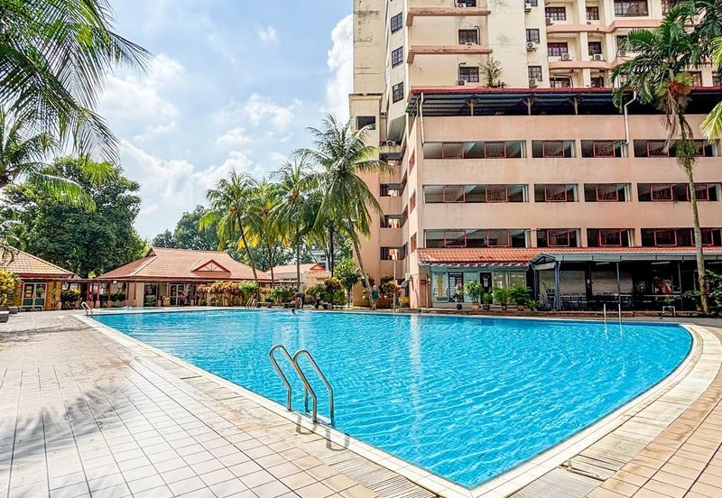 Bayu Tasik Condominium