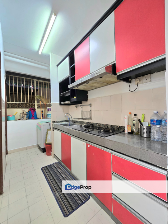 RENOVATED | WALKING TO LRT | Pangsapuri Berembang Indah Jln Ampang, Kuala Lumpur, Ampang