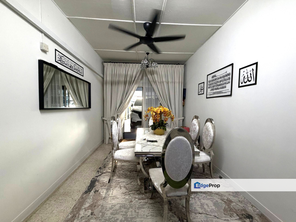 FREEHOLD | EXTENDED | 1 Storey Terrace House Taman Greenwood, Gombak, Selangor, Gombak
