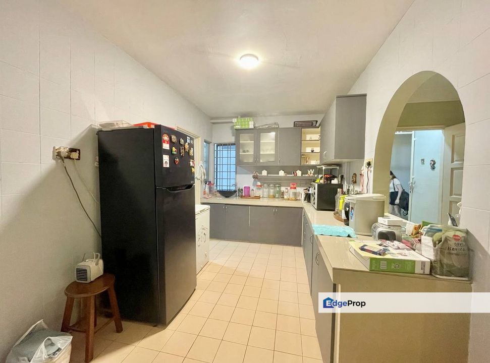 RENOVATED | 1,250 SQFT | Amadesa Resort Condominium, Desa Petaling, Kuala Lumpur, Desa Petaling