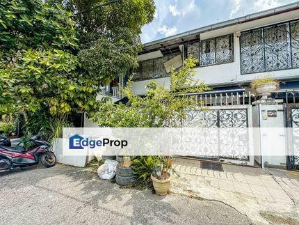 FACING OPEN | RENOVATED | 2.5 Storey House Taman Pinggiran Ukay Ampang, Selangor, Ulu Kelang