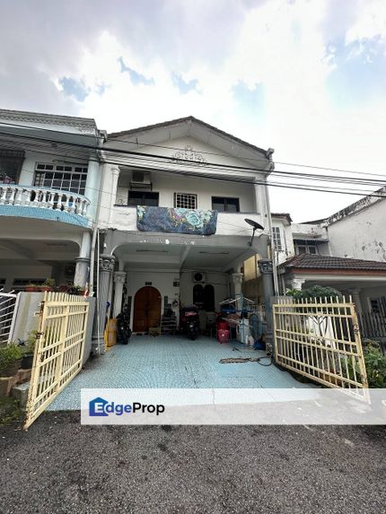 RENOVATED | 22x80 SQFT | 2 Storey House Taman Desa Minang Batu Caves, Selangor, Gombak
