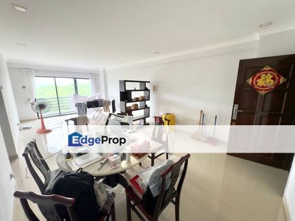 RENOVATED | 1,064 SQFT | Emerald Hill Condo Taman Bukit Indah Ampang, Selangor, Ampang