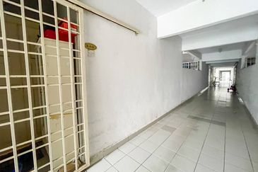 Kemensah Villa Condominium