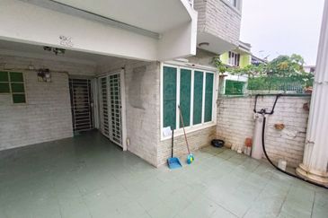 Taman Pinggiran Batu Caves