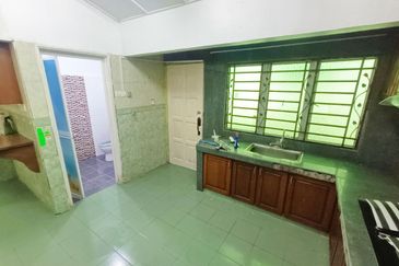 Taman Pinggiran Batu Caves