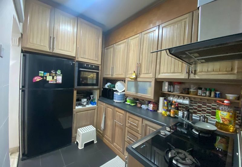 Bayu Tasik Condominium