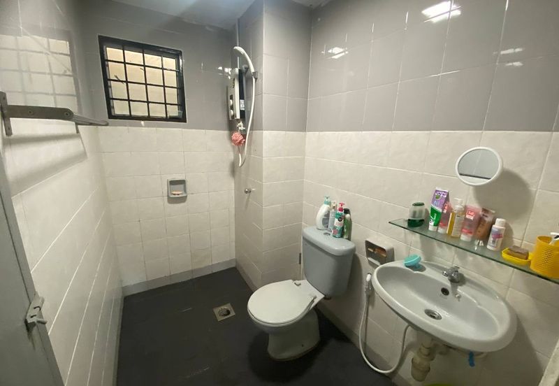 Bayu Tasik Condominium