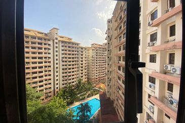 Bayu Tasik Condominium