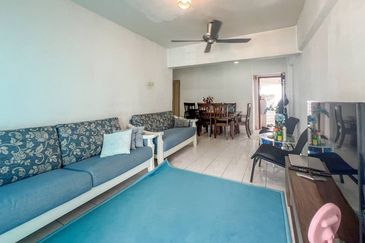 Taman Cahaya, Ampang