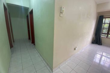 Bayu Tasik Condominium