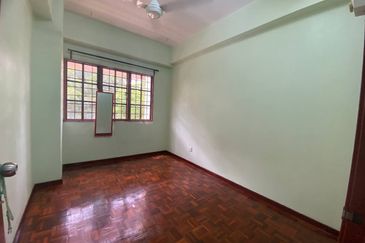 Bayu Tasik Condominium