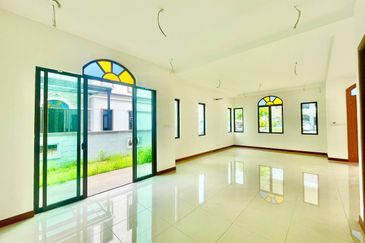 Peranakan Straits, Setia Eco Templer