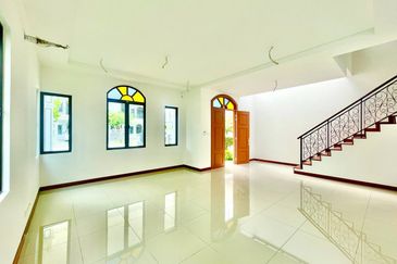 Peranakan Straits, Setia Eco Templer