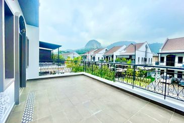 Peranakan Straits, Setia Eco Templer