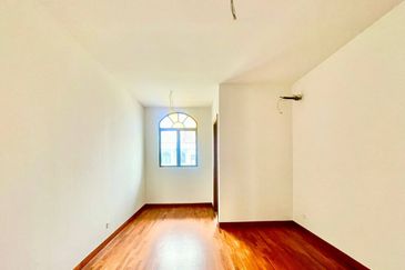 Peranakan Straits, Setia Eco Templer