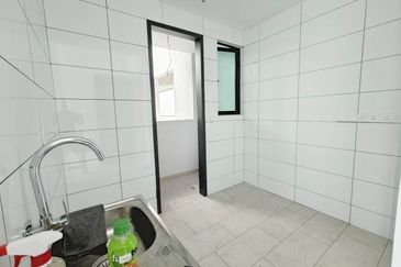 The Valleys @ SkySierra