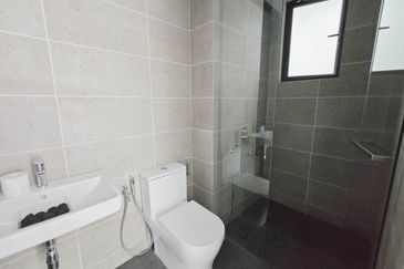 The Valleys @ SkySierra