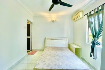 Apartment Indah, Damansara Damai